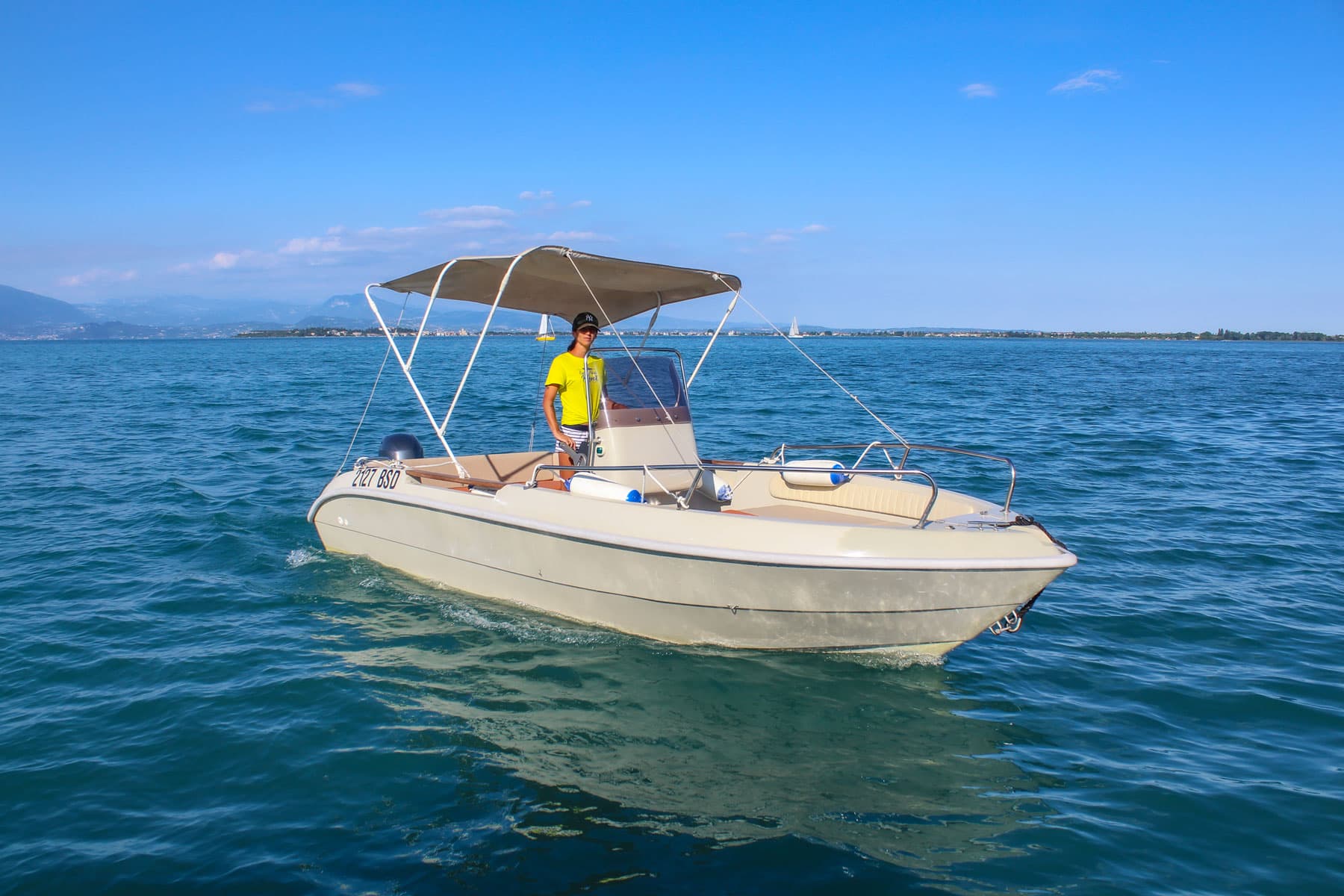 Boat without a license