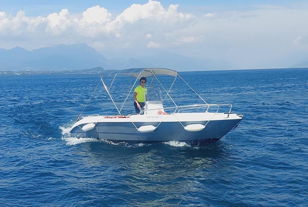 Gaia 19 40 Hp 1-5 people